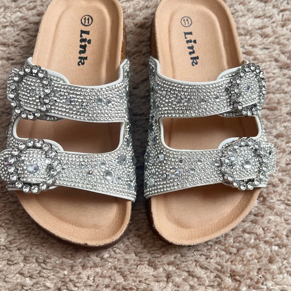 Link Toddler Girl’s Silver Embellished Sandals